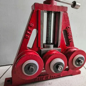 CALANDRA PARA TUBOS E PERFIS MT1 (MOTORIZADA)