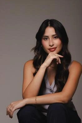 YASMIN CHRISTINY CABRAL CORRÊA